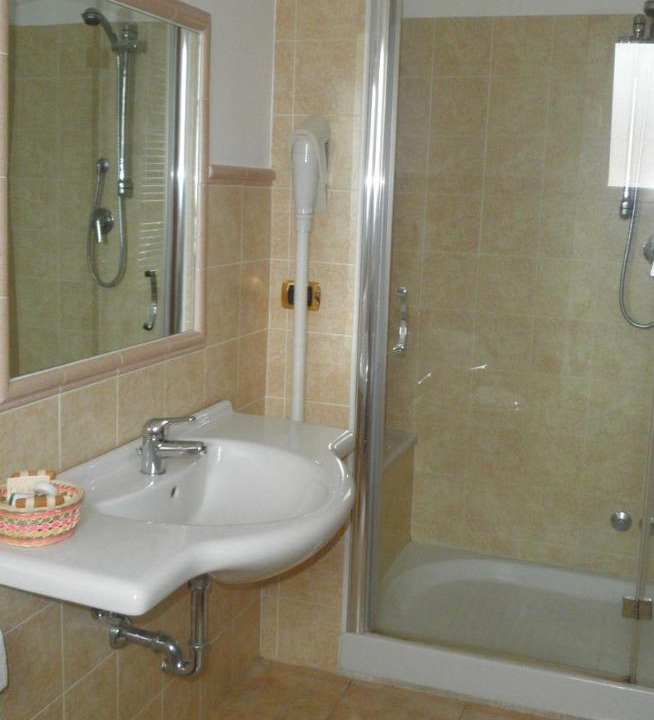 Photo of Bathroom in Le Castella