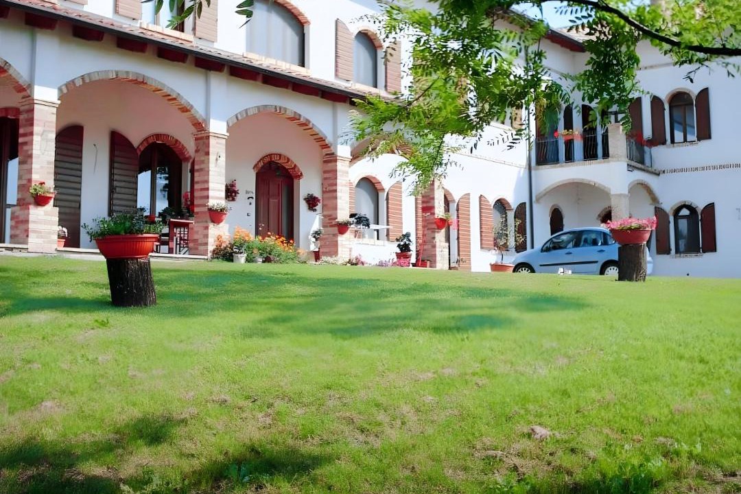 Photo of Others in Castelletto Merli
