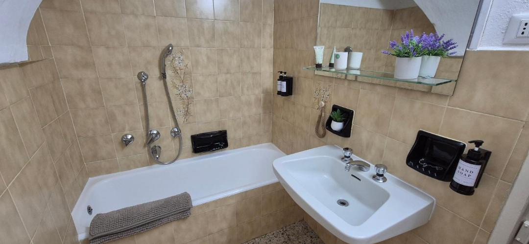 Photo of Bathroom in Pigna