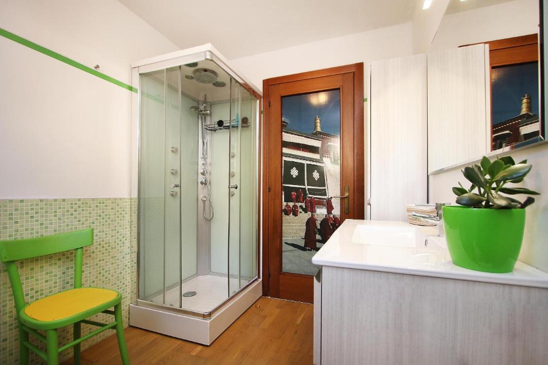 Photo of Bathroom in Inveruno