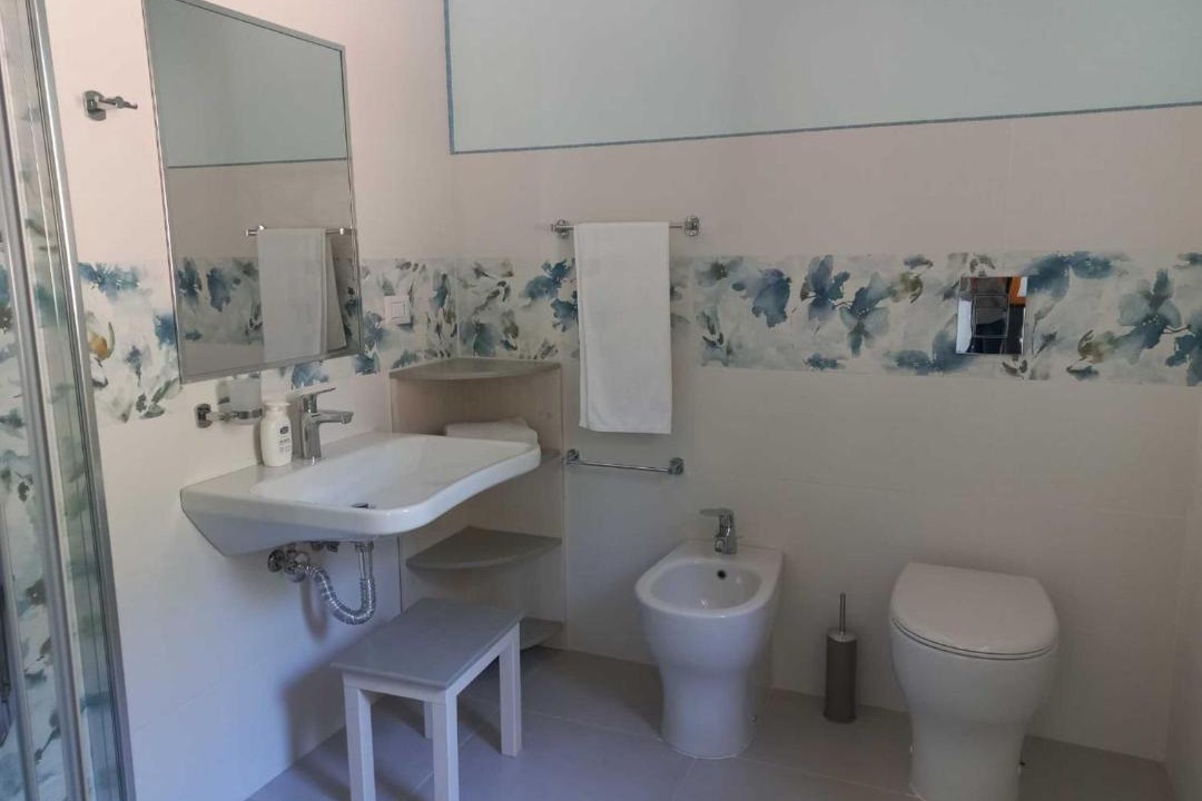 Photo of Bathroom in Laureana Cilento