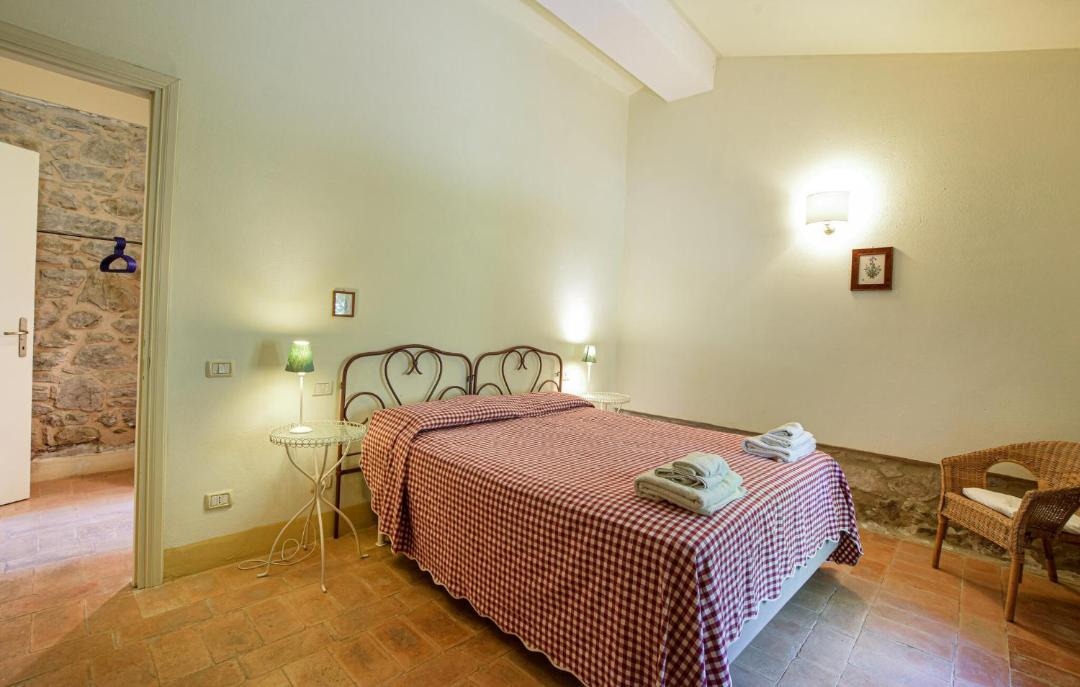 Photo of Bedroom in Teverina di Cortona