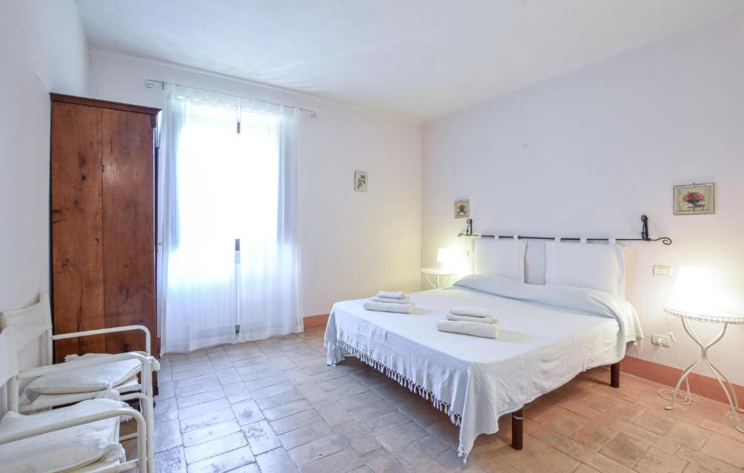 Photo of Bedroom in Teverina di Cortona