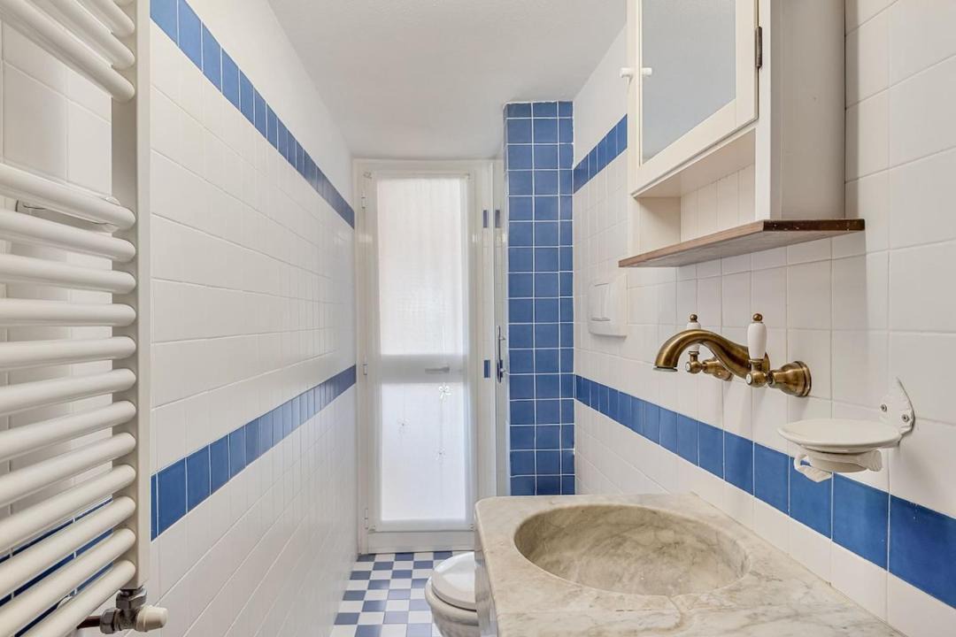 Photo of Bathroom in Pitelli