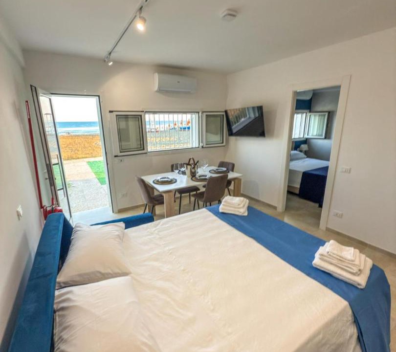 Photo of Bedroom in Latina Lido