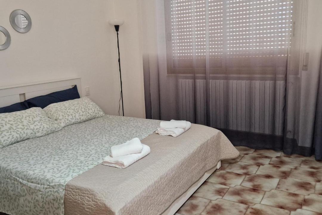 Photo of Bedroom in Tollo