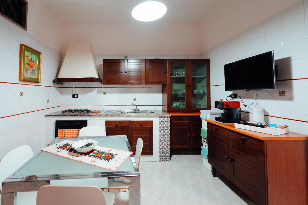 Photo of Kitchen in Lancusi