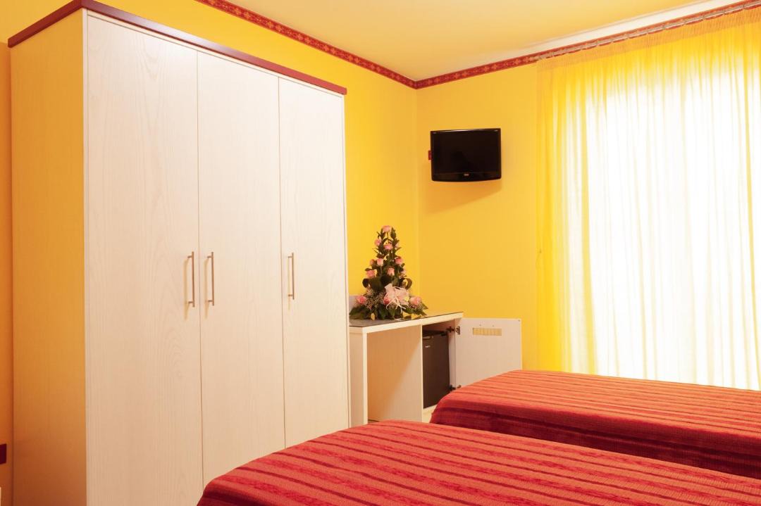 Photo of Bedroom in Campora San Giovanni