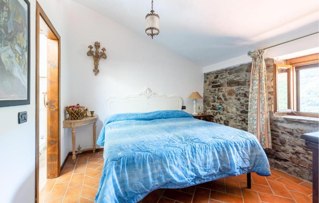 Photo of Bedroom in Comano