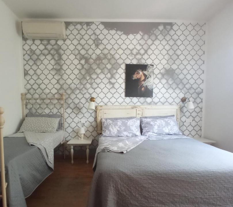 Photo of Bedroom in Savio