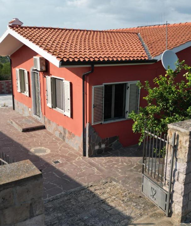 Photo of Others in Villarios