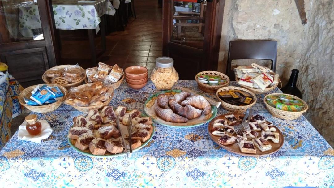 Photo of Kitchen in Lentiscosa