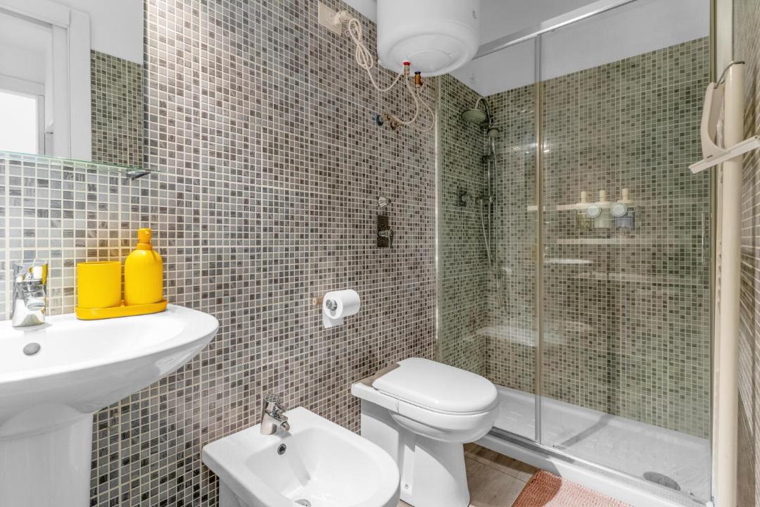 Photo of Bathroom in Gorla