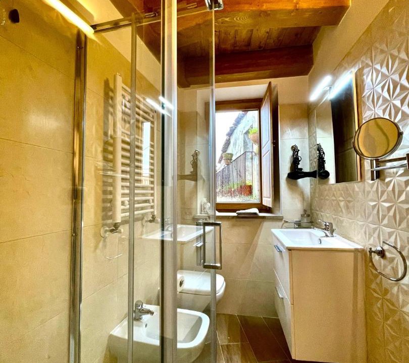 Photo of Bathroom in Bova