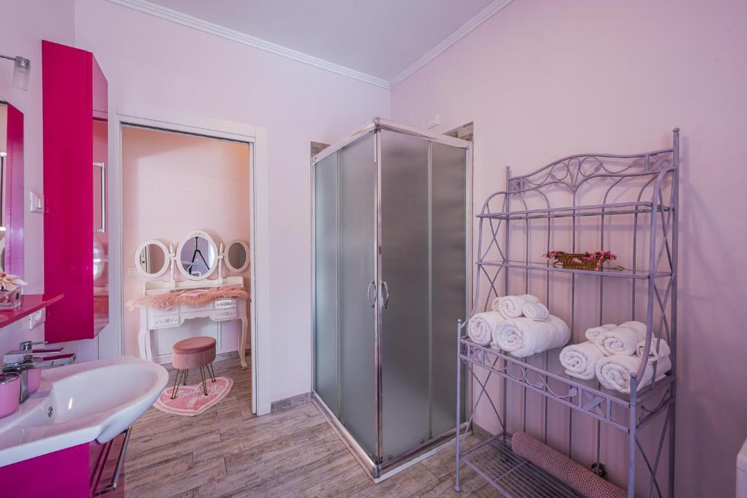 Photo of Bathroom in Sud