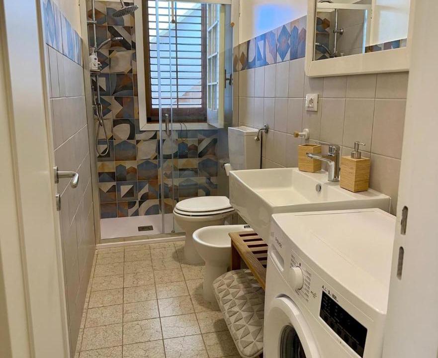 Photo of Bathroom in Caucana-finaiti-casuzze-finaiti Nord