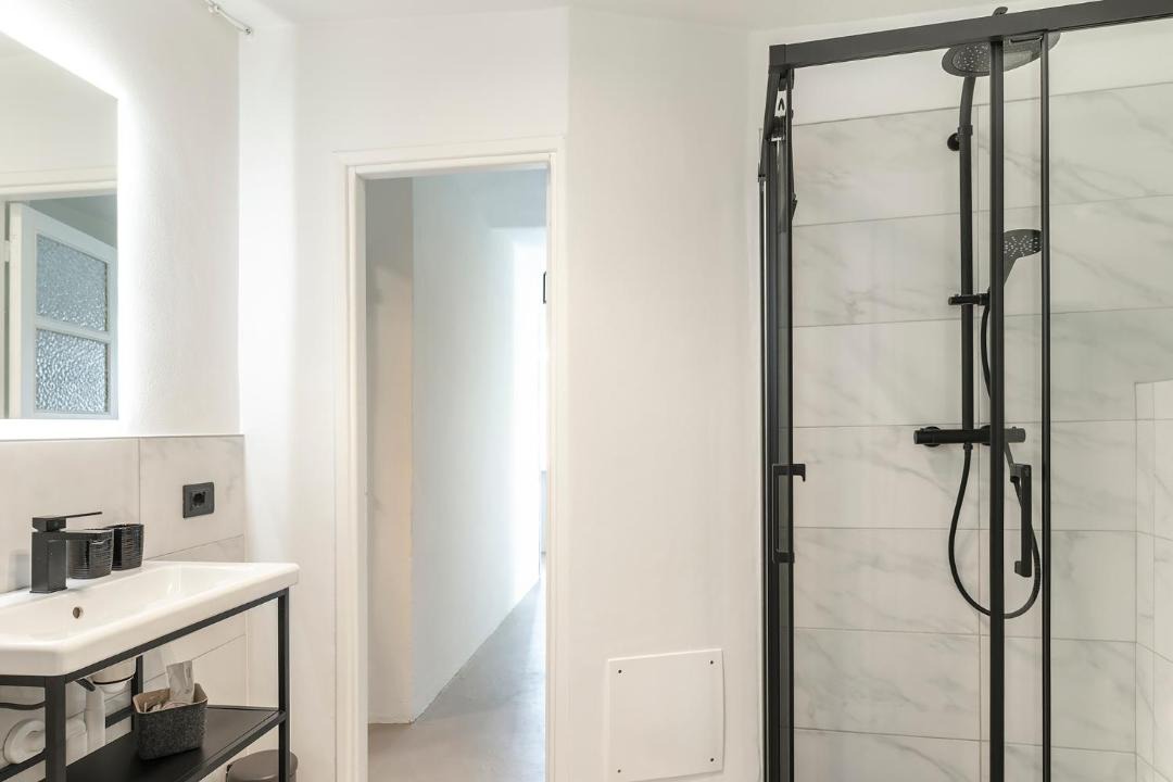 Photo of Bathroom in Canelli