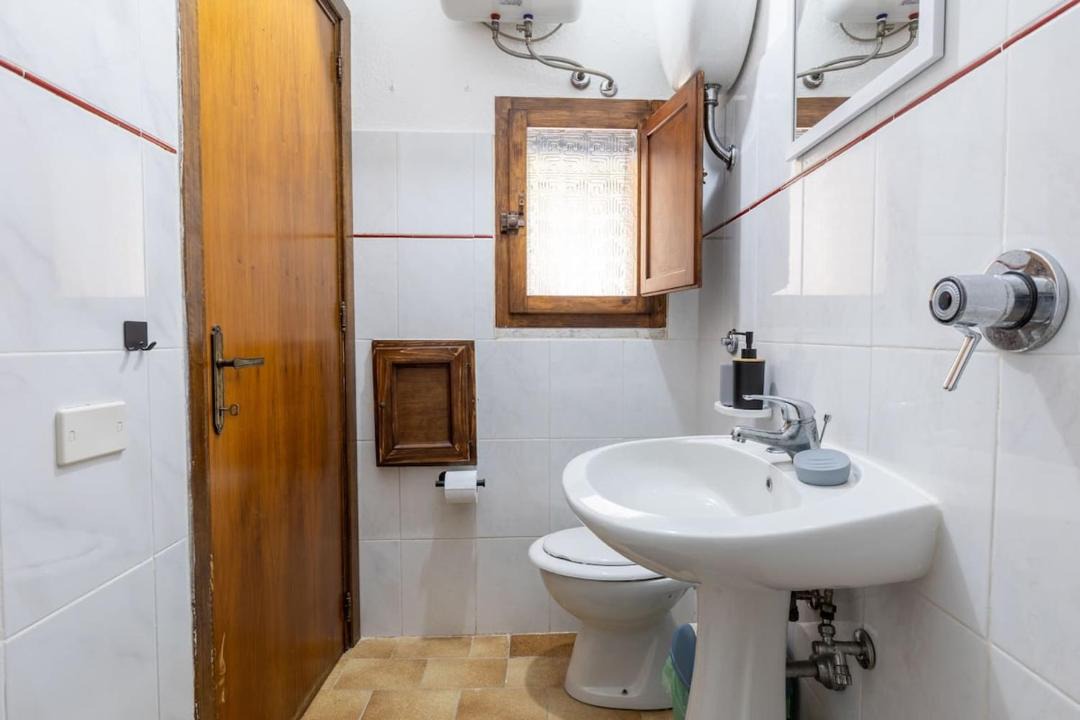 Photo of Bathroom in Quartiere XXIV Don Bosco