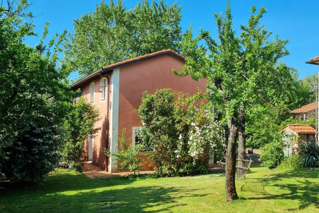 Photo of Others in Borghetto-melara