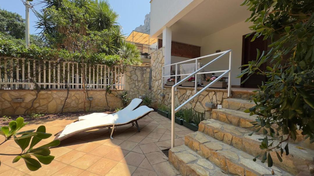 Photo of Patio Balcony in Addaura