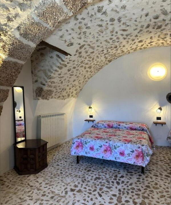 Photo of Bedroom in Santo Stefano di Sessanio
