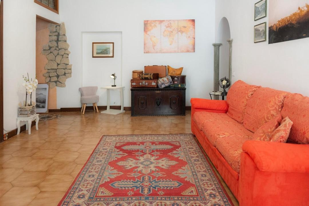 Photo of Livingroom in Castel Gandolfo