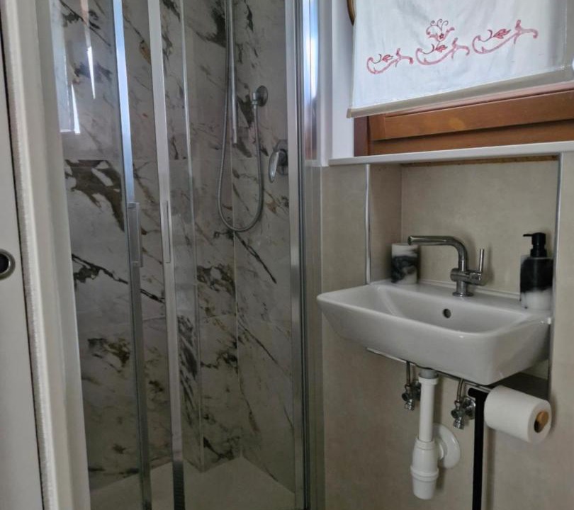 Photo of Bathroom in Villa Musone