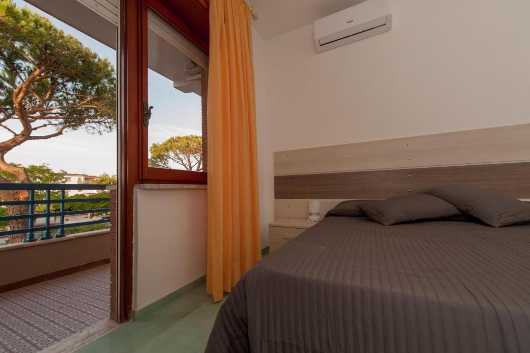 Photo of Bedroom in Minturno