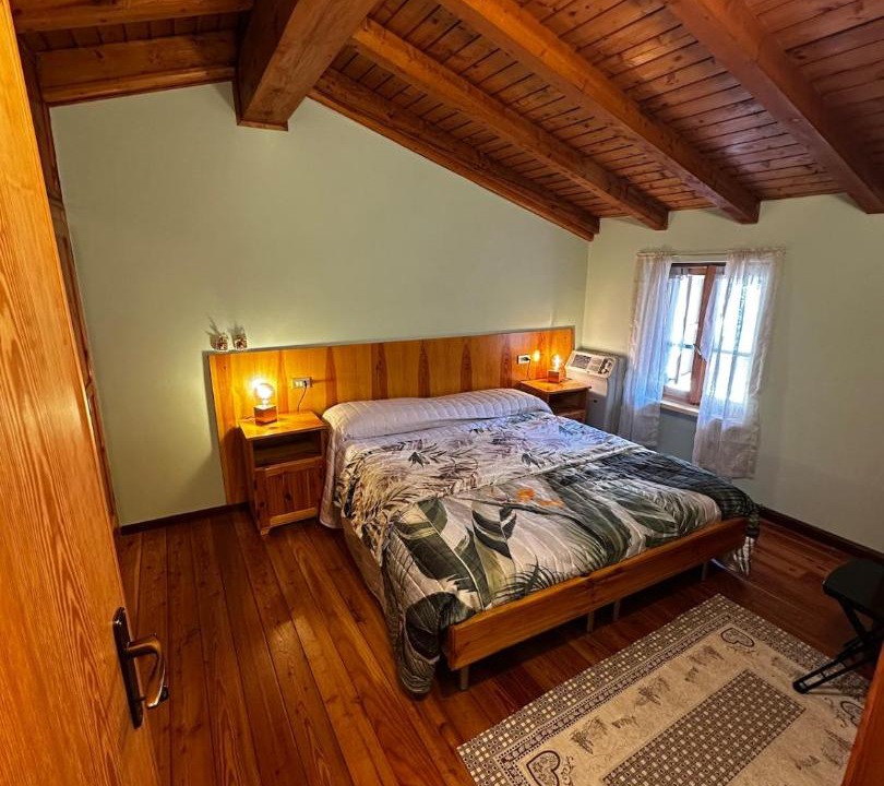Photo of Bedroom in Branzi