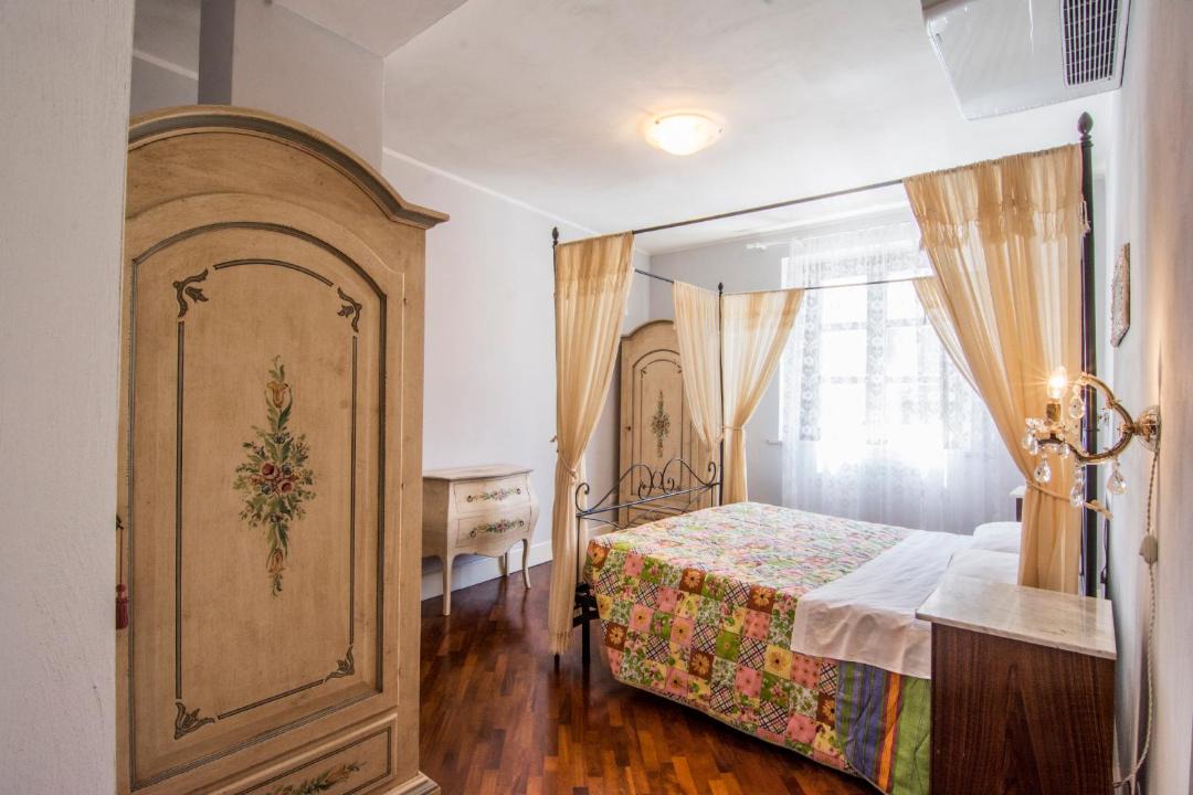 Photo of Bedroom in Serravalle di Chienti