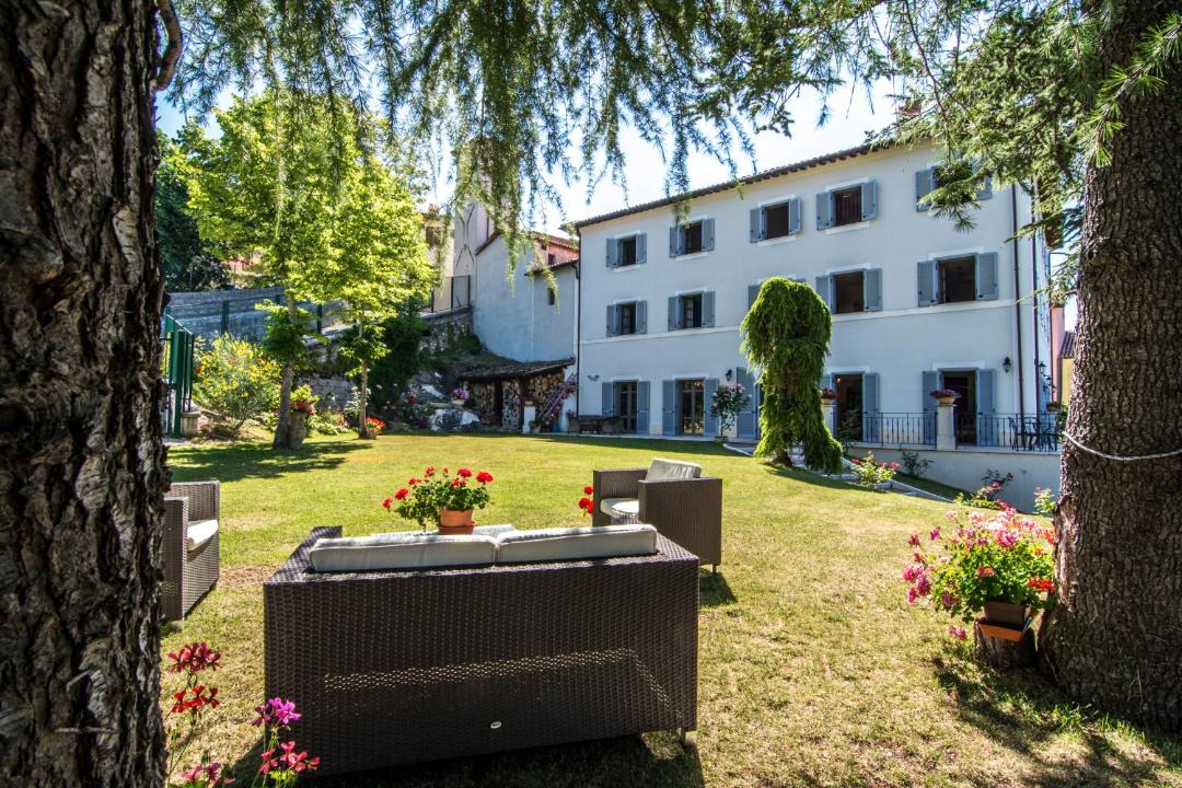 Photo of Buildings in Serravalle di Chienti