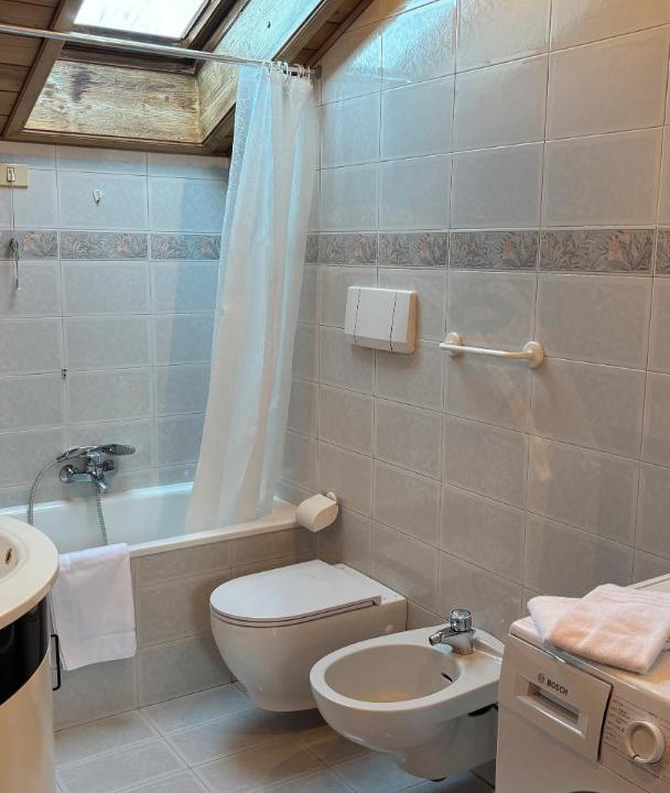 Photo of Bathroom in Fondo