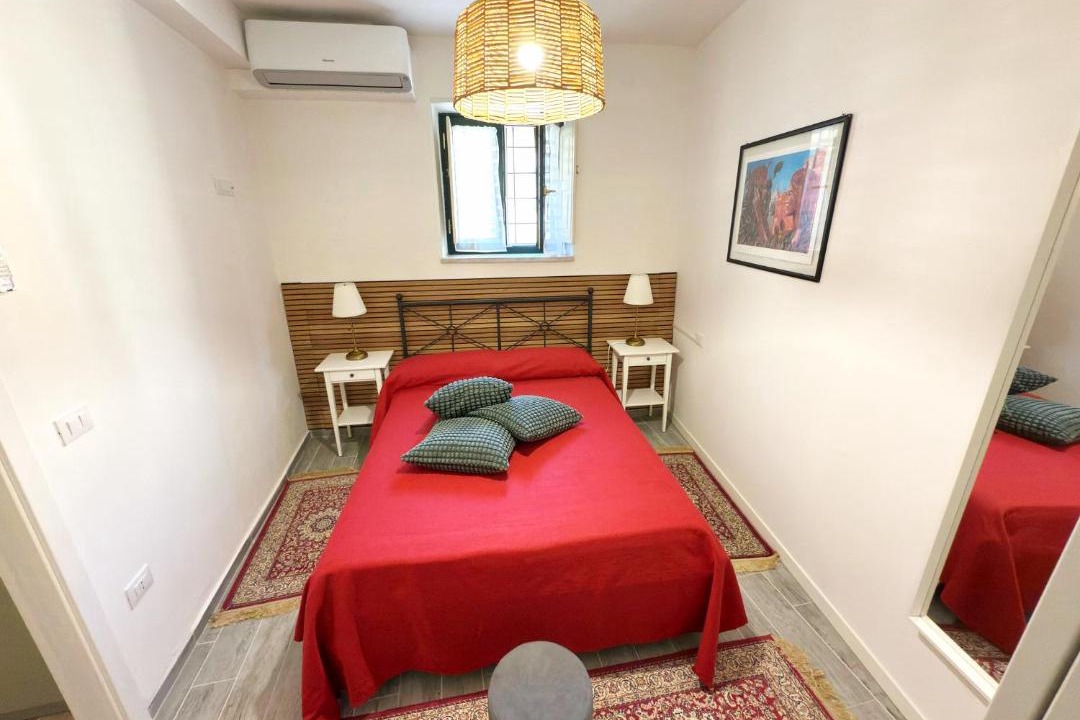 Photo of Bedroom in Caloveto