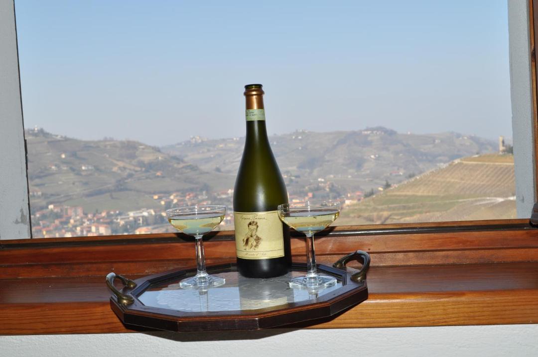 Photo of Patio Balcony in Santo Stefano Belbo
