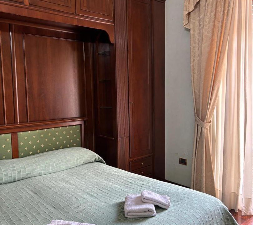 Photo of Bedroom in Alife