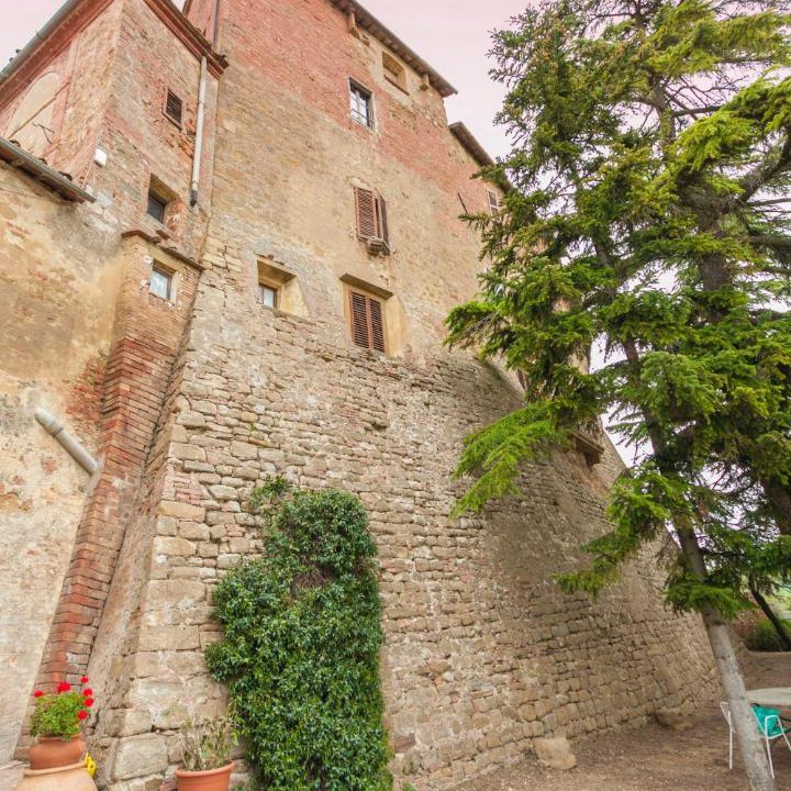 Photo of Others in Montisi