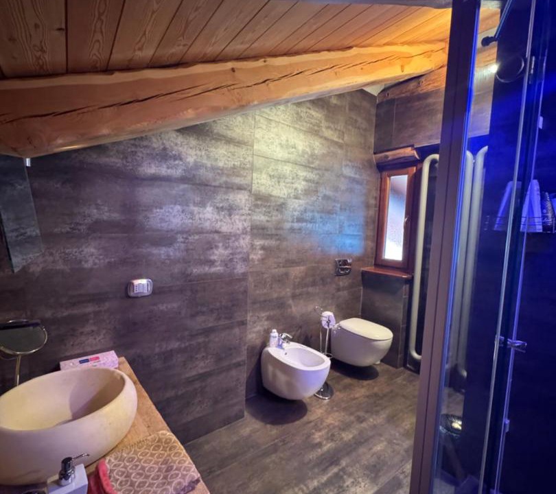 Photo of Bathroom in Traverses