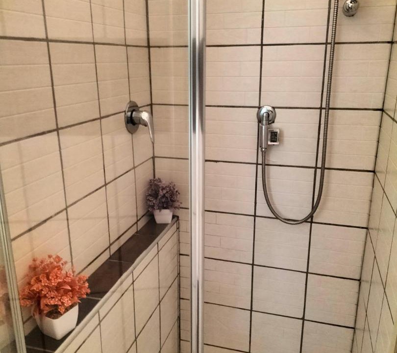 Photo of Bathroom in Vernato