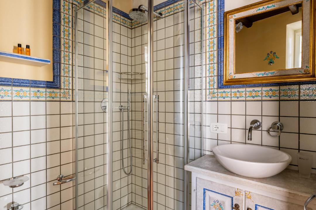 Photo of Bathroom in Molazzana