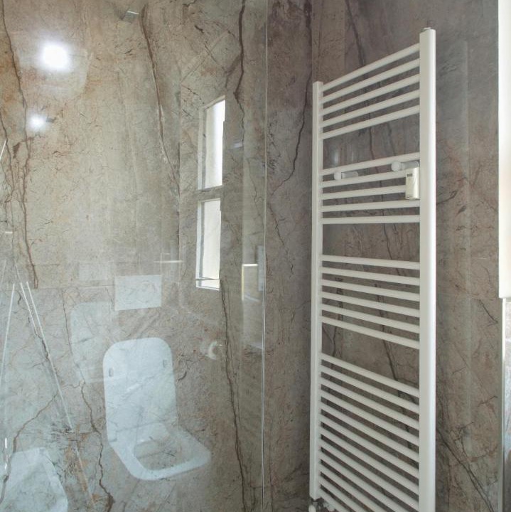 Photo of Bathroom in Parella