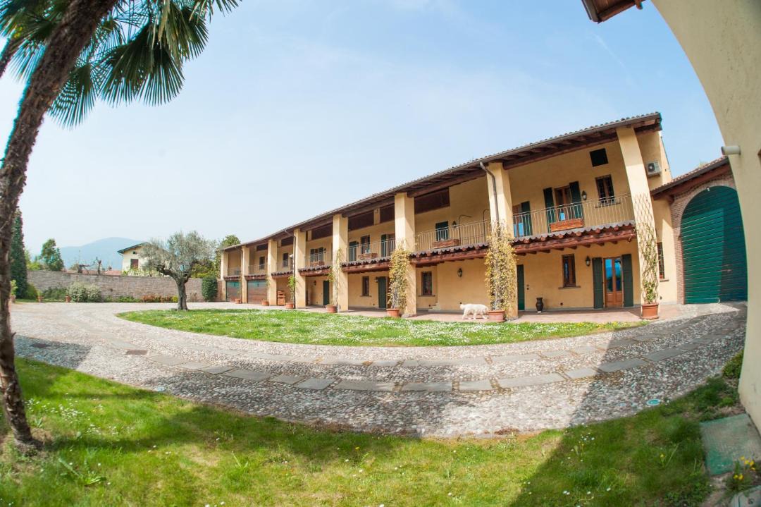Photo of Others in Cremignane