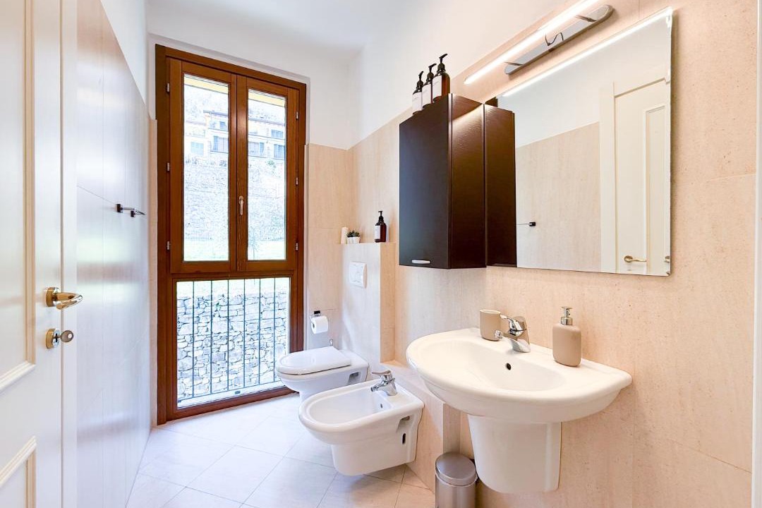 Photo of Bathroom in Laglio