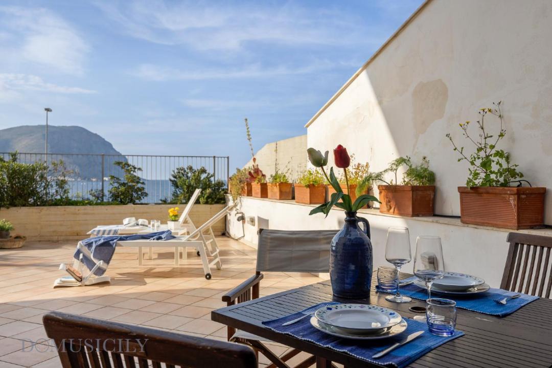 Photo of Patio Balcony in Addaura