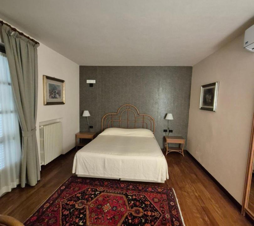 Photo of Bedroom in Montegrosso dʼAsti