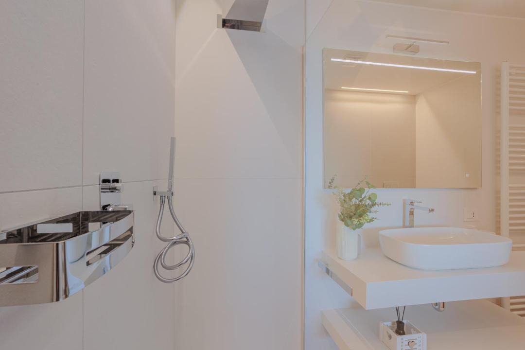 Photo of Bathroom in Lesa