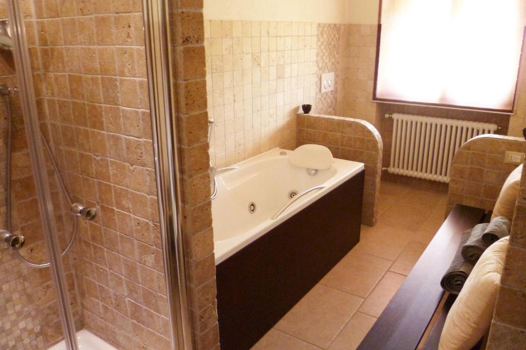 Photo of Bathroom in Contigliano