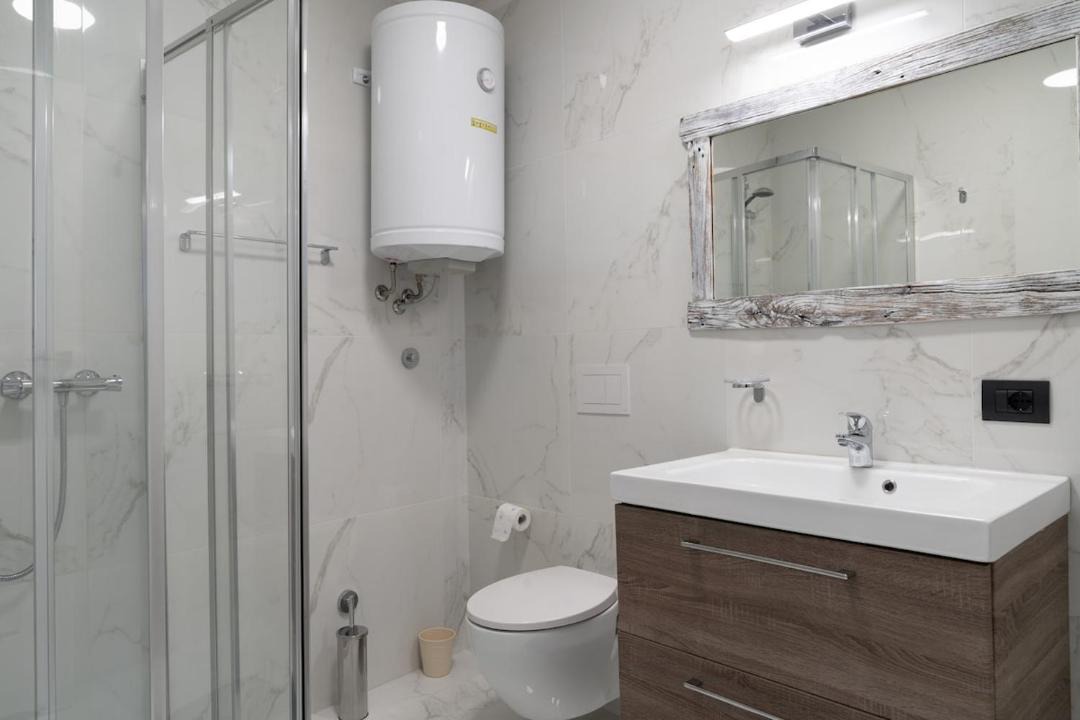 Photo of Bathroom in Calozzo