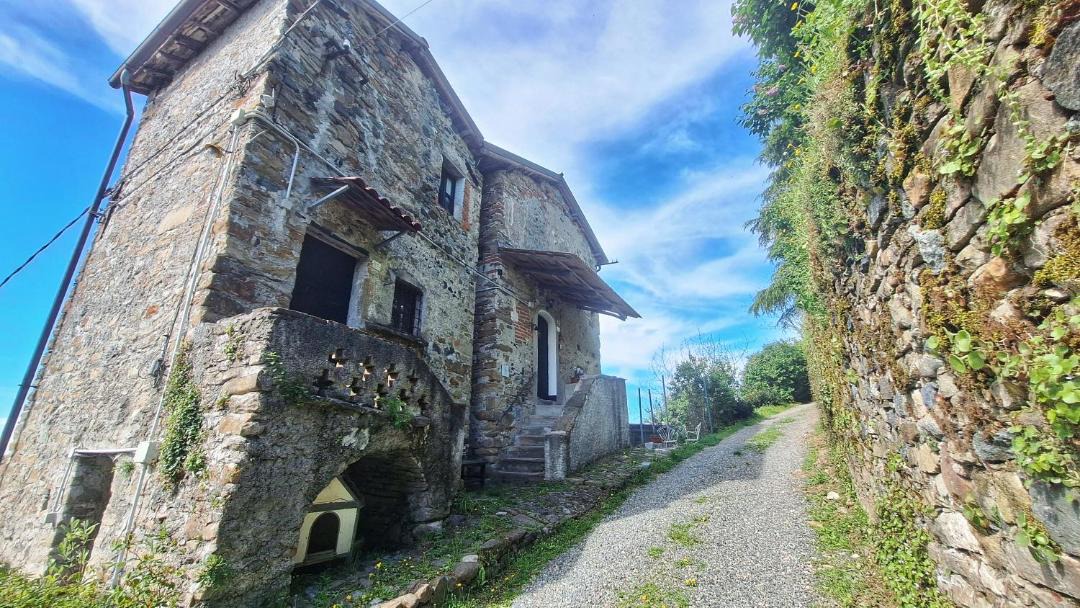 Photo of Buildings in Casaleggio Boiro