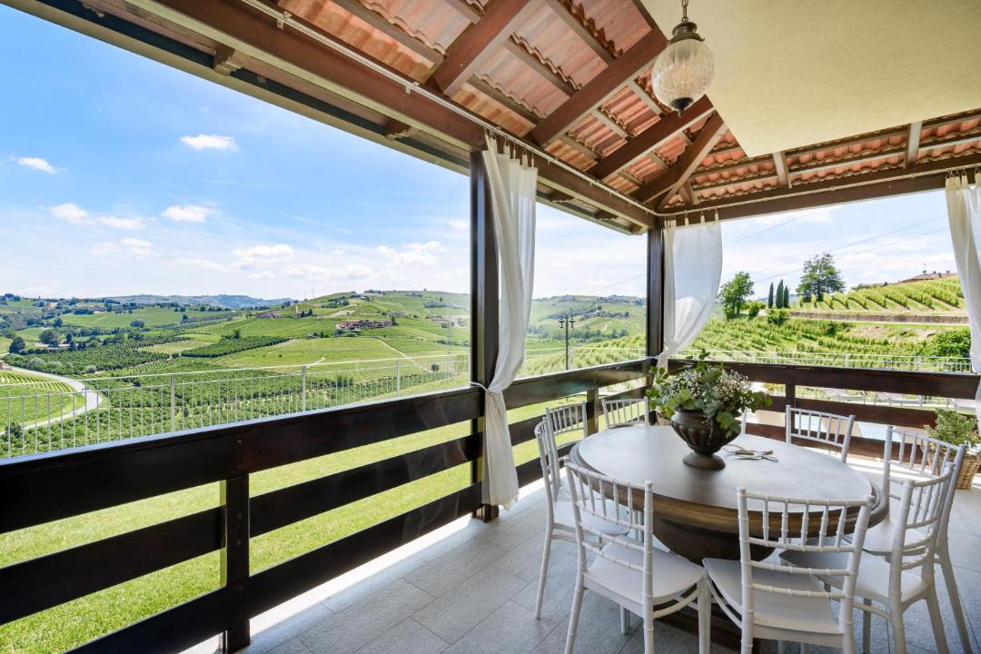 Photo of Patio Balcony in Barbaresco