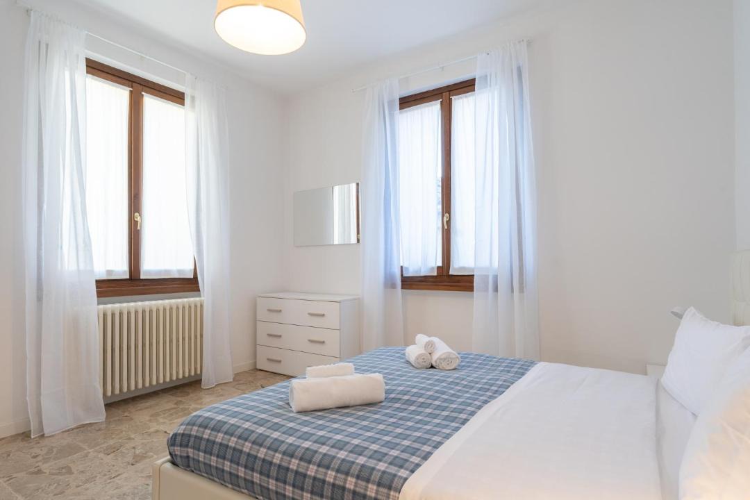 Photo of Bedroom in Introbio